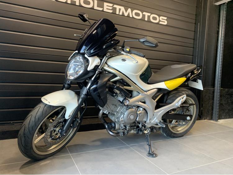 SUZUKI GLADIUS 650 