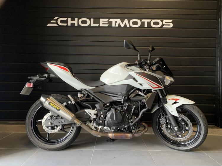 KAWASAKI Z400 