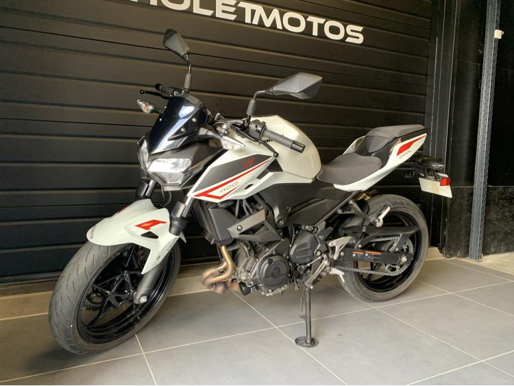 KAWASAKI Z400 