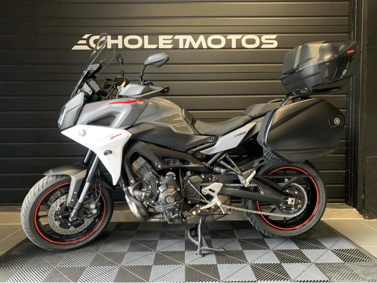 YAMAHA TRACER 9 