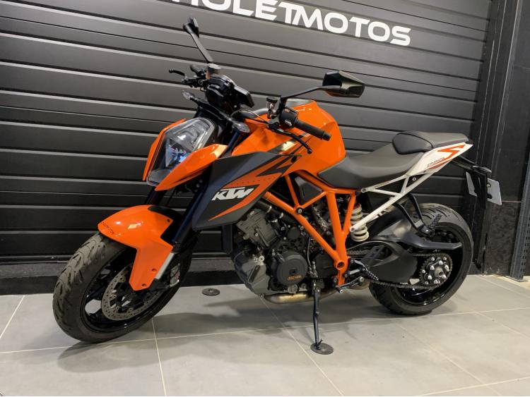 KTM 1290 SUPER DUKE R 