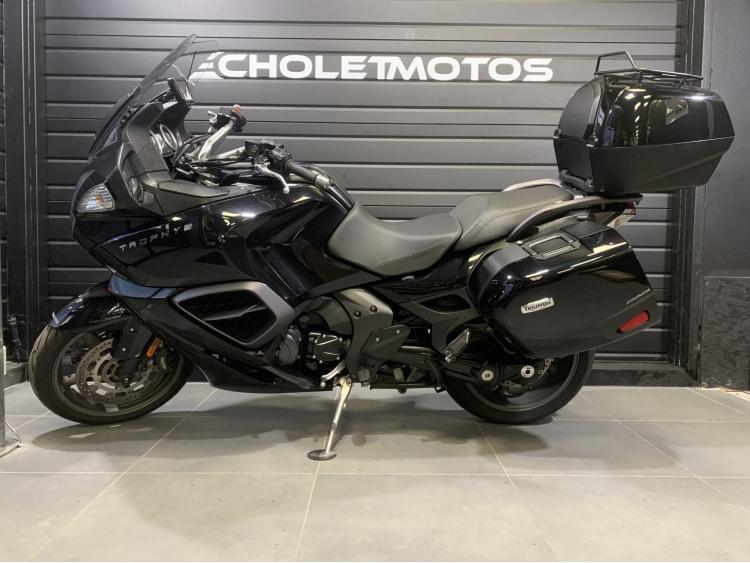 TRIUMPH TROPHY 1200 SE