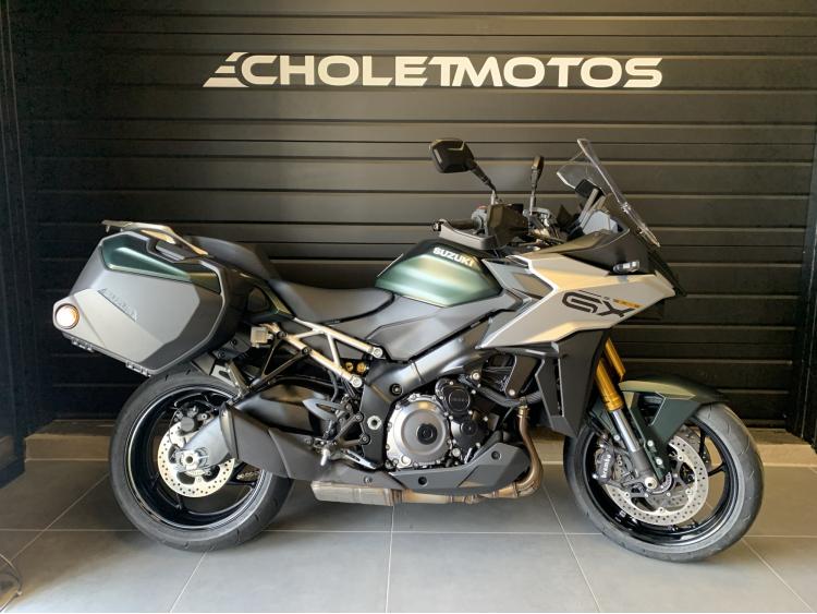 SUZUKI GSX-S 1000 GX + 