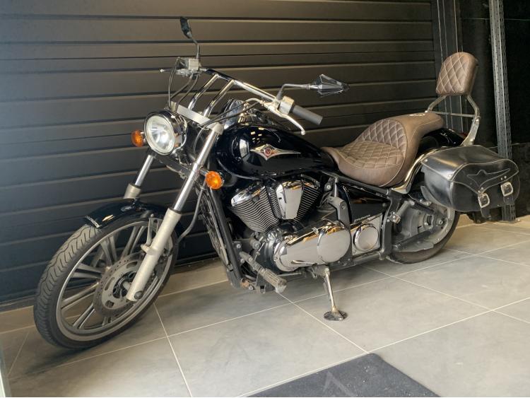 KAWASAKI VN 900 CUSTOM