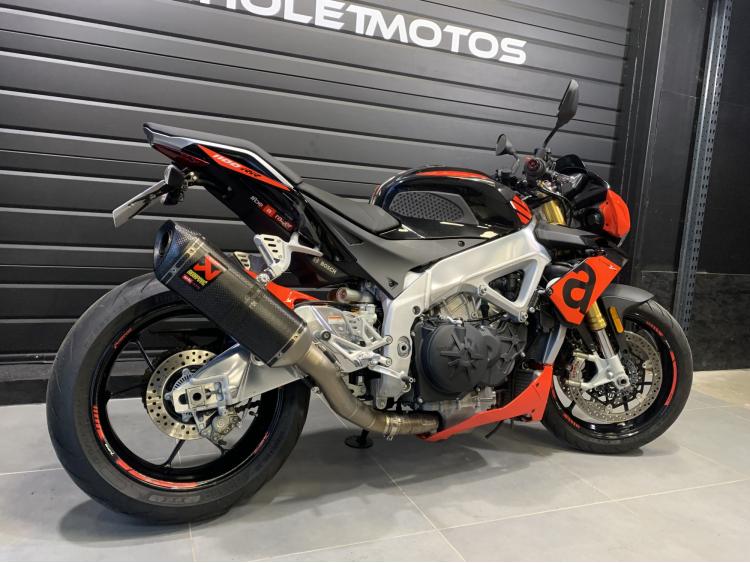 APRILIA TUONO 1100 V4 