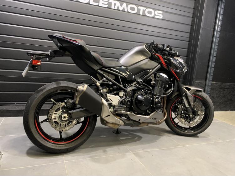 KAWASAKI Z 900