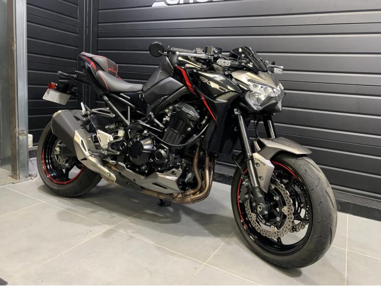 KAWASAKI Z 900