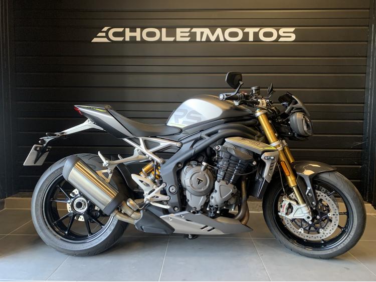TRIUMPH SPEED TRIPLE 1200 RS 
