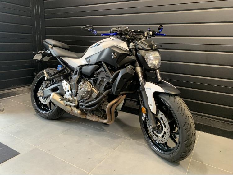 YAMAHA MT-07 A2