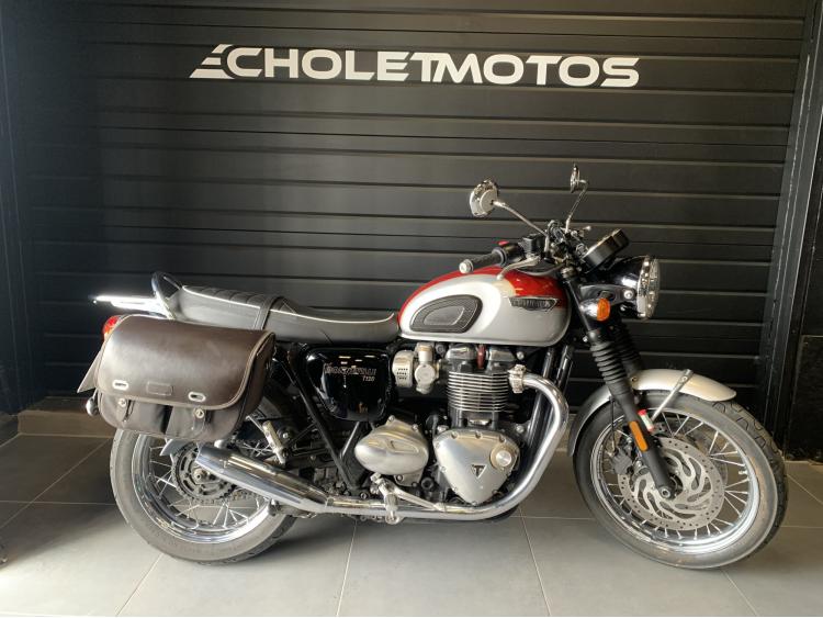 TRIUMPH BONNEVILLE T120  