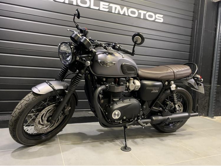 TRIUMPH Bonneville T120 Black 