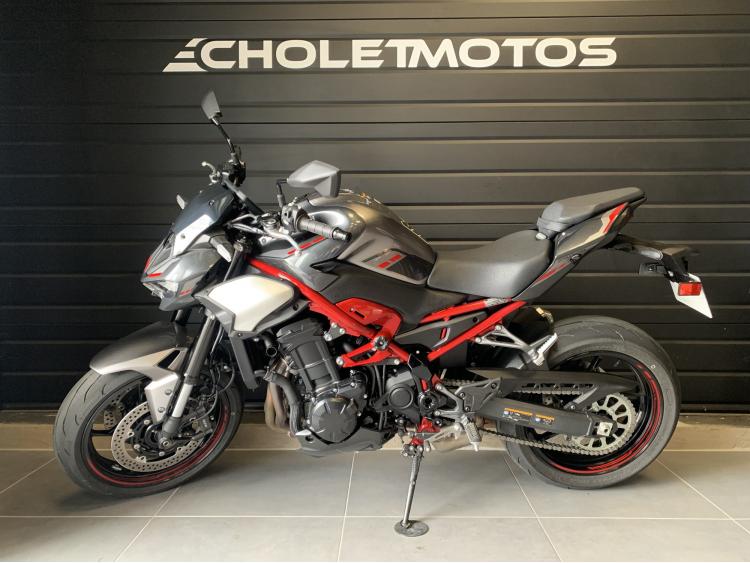 KAWASAKI Z 900 