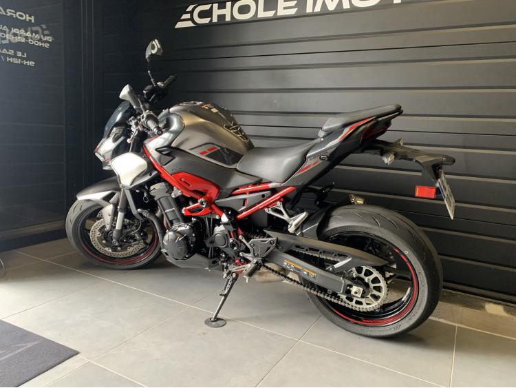 KAWASAKI Z 900 