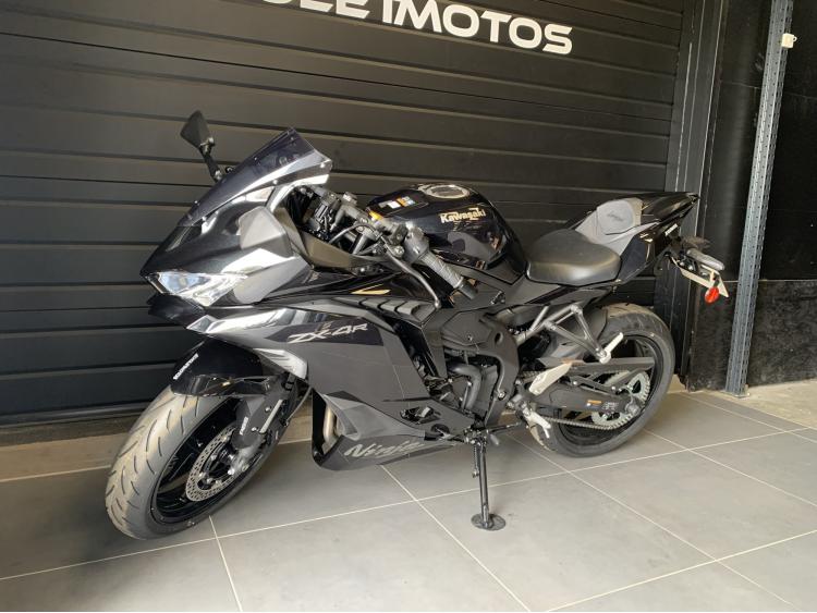 KAWASAKI ZX-4R PERFORMANCE 