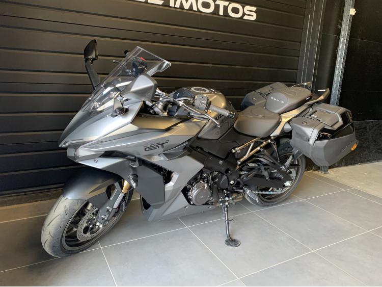 SUZUKI GSX-S 1000 GT + 