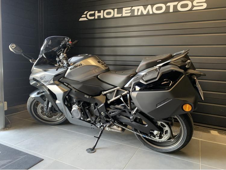 SUZUKI GSX-S 1000 GT + 